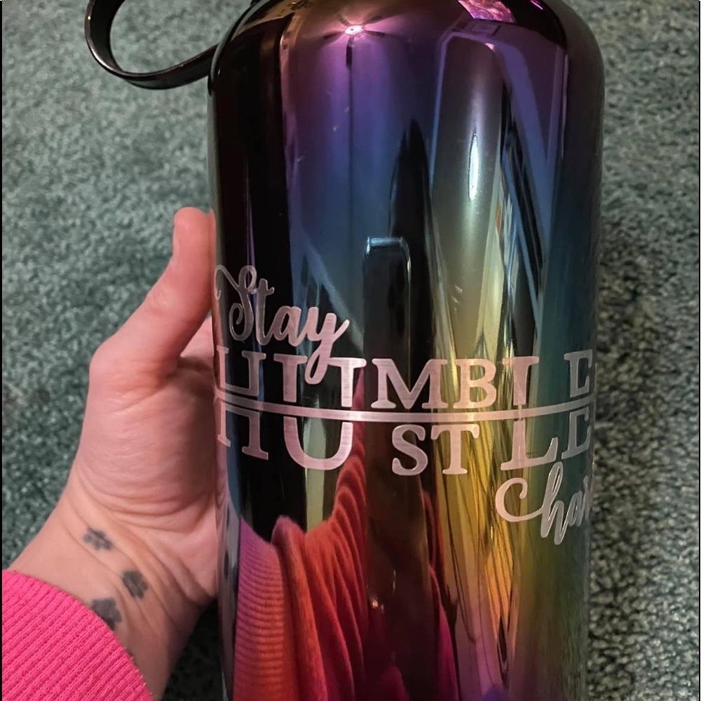 39oz stay humble hustle hard